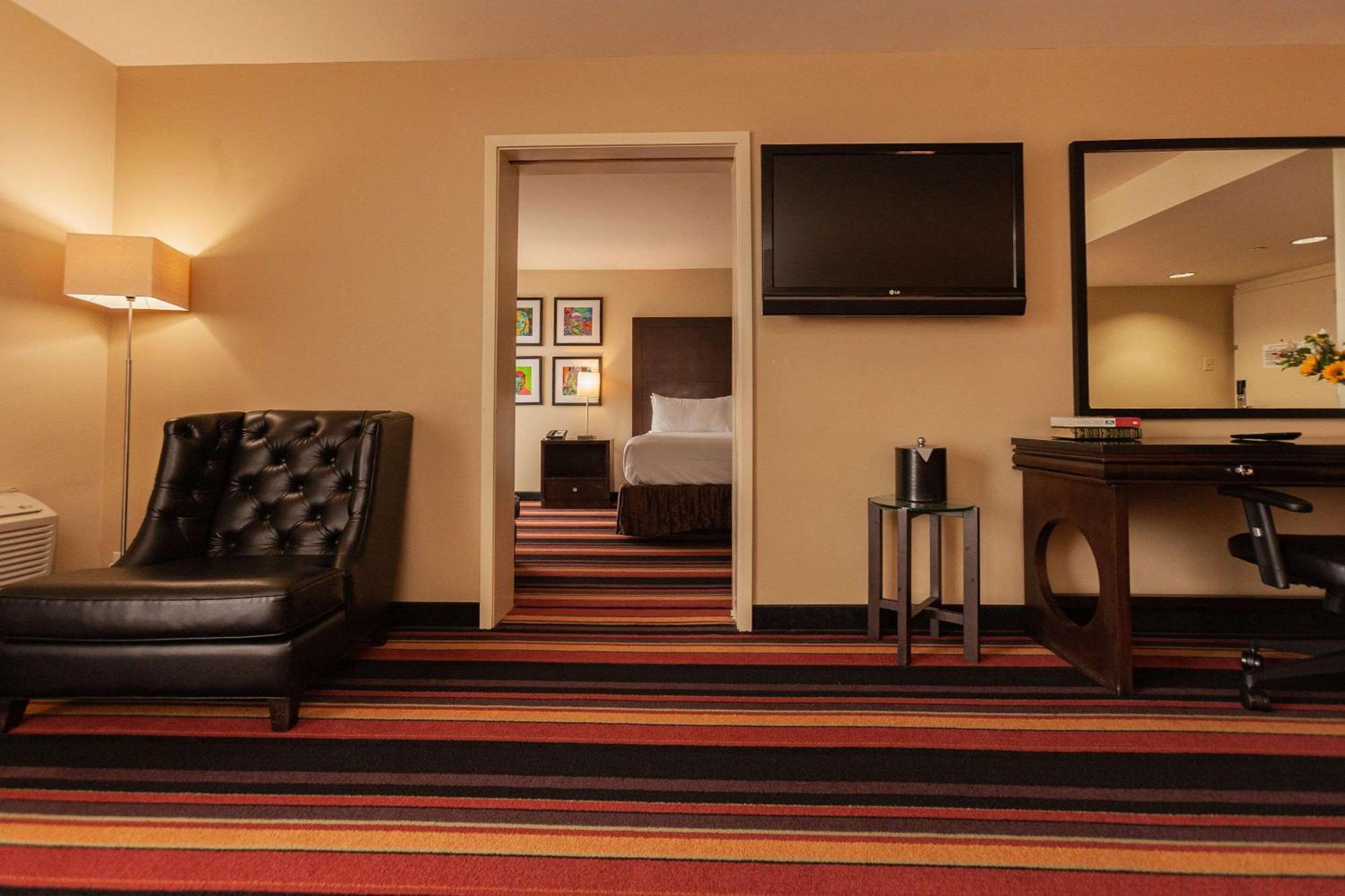 Clarion Hotel New Orleans - Airport & Conference Center Kenner Ngoại thất bức ảnh